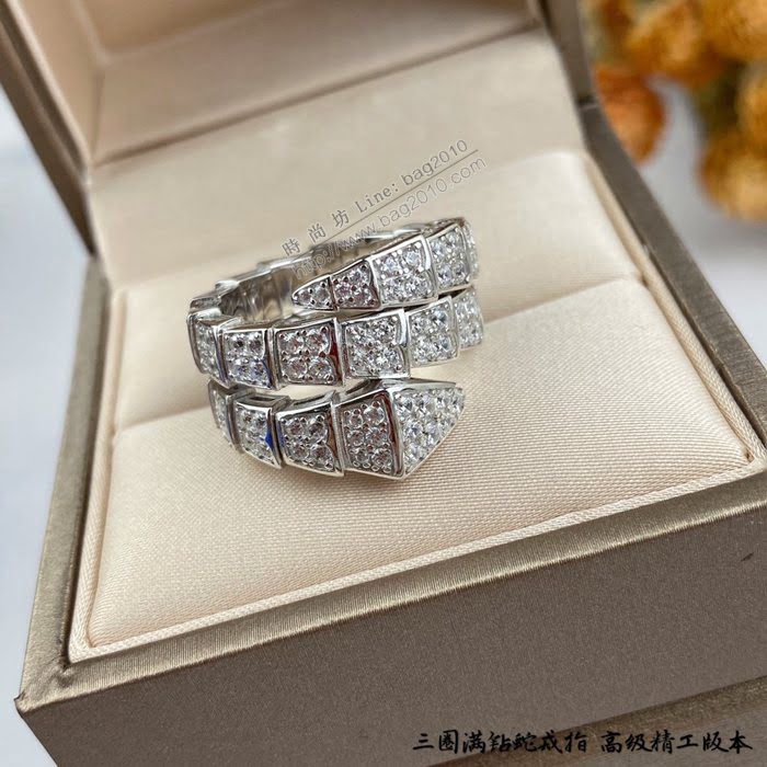 Bvlgari飾品 寶格麗寬版雙圈滿鑽蛇純銀戒指  zgbq3284
